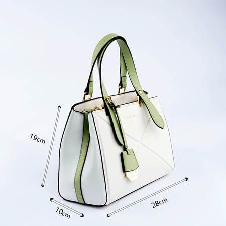 شنطة نسائية من لادون بلون بيج و أخضر