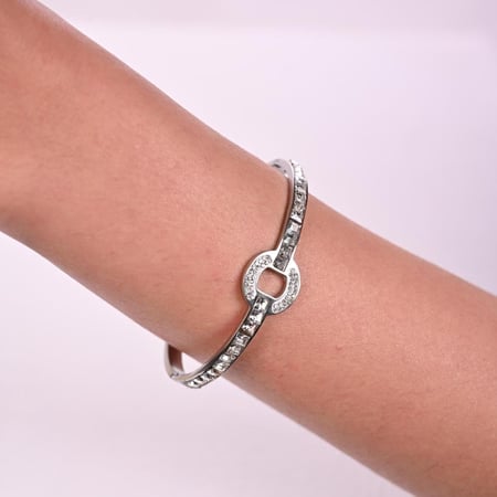 أسوارة نسائية لون فضي من لادون