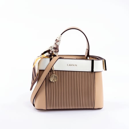 شنطة نسائية من لادون بلون بني