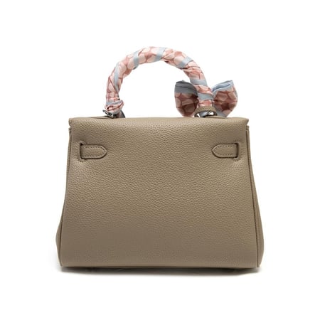 شنطة نسائية لون رمادي من لادون