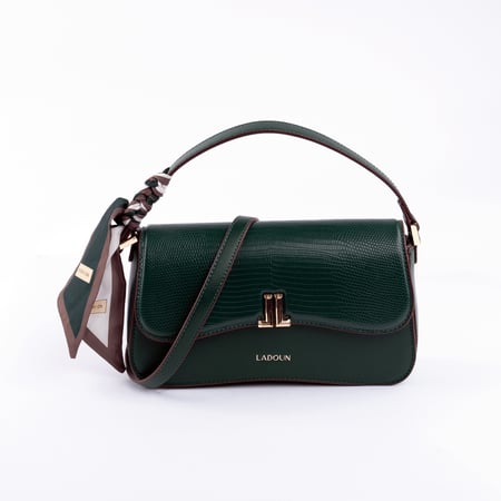 شنطة نسائية من لادون بلون أخضر