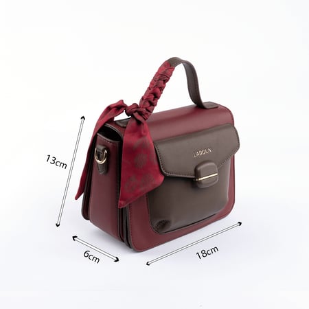 شنطة نسائية من لادون بلون بيرجندي