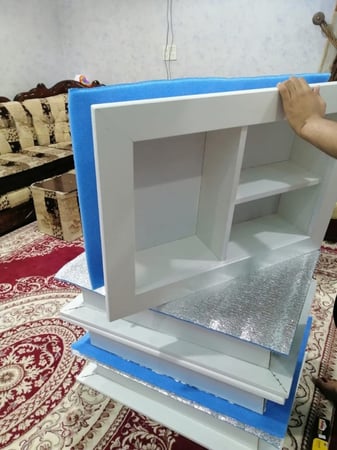 ديكور خشب لسد فتحات المكيف
