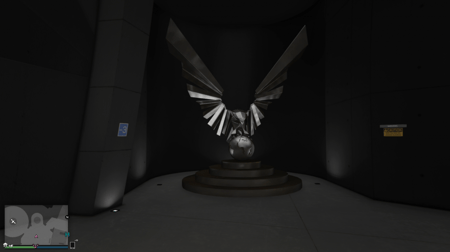 ايدي قراند والعاب ( نوادر سيارات وملابس )