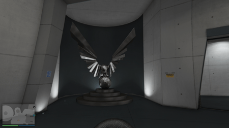 ايدي قراند والعاب ( ملابس وسيارات )