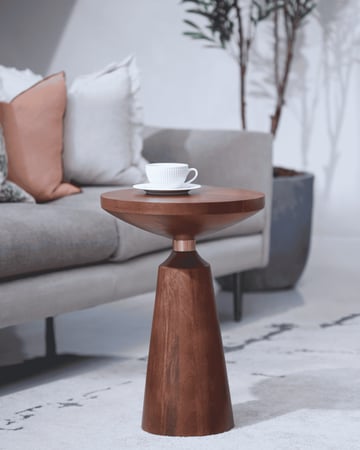 طاوله جانبيه من الخشب الفاخر