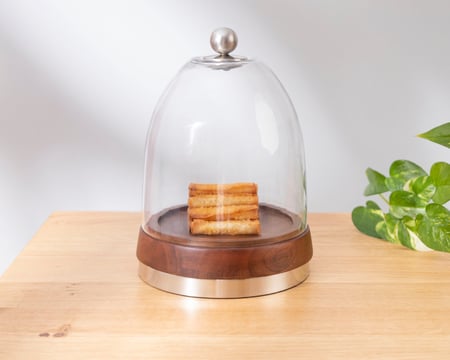 حامل كيك بغطاء زجاجي