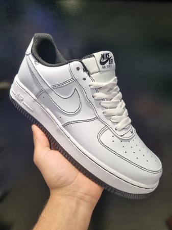 سنيكر 'إير فورس 1 ‘07' بدون رقبة