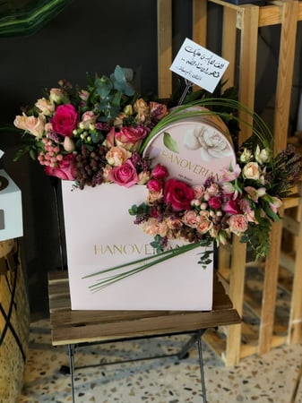 كيس ورد و شوكليت