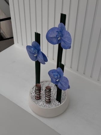 فازة بالورد