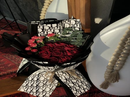 باقة جوري احمر