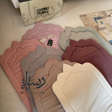 سجادة زهور رسالة اطفال