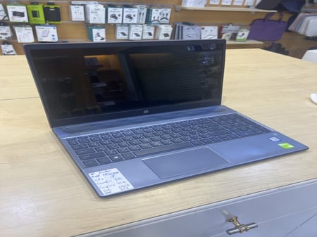 Hp i7 مع كرت شاشة انفيديا