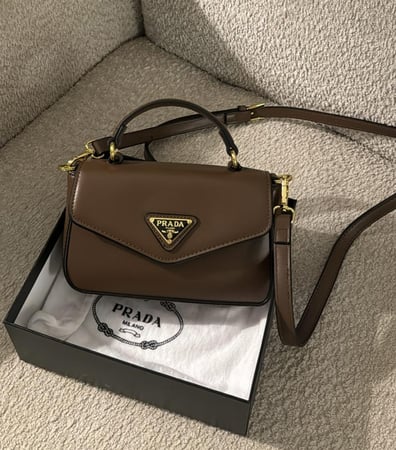 شنطة براند PRADA