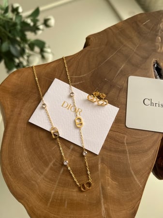 سلسال ديور مع حلق شامل الملحقات