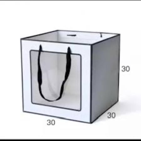 اكياس ورقي واجهه شفاف ايطار ابيض  مع  تنسيق اسود