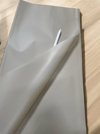 ورق تغليف باقة بلاستك ساده الوان