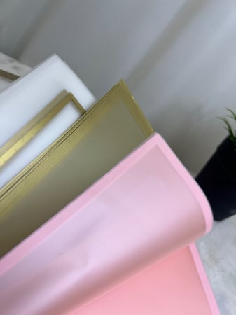 ورق تغليف ورد