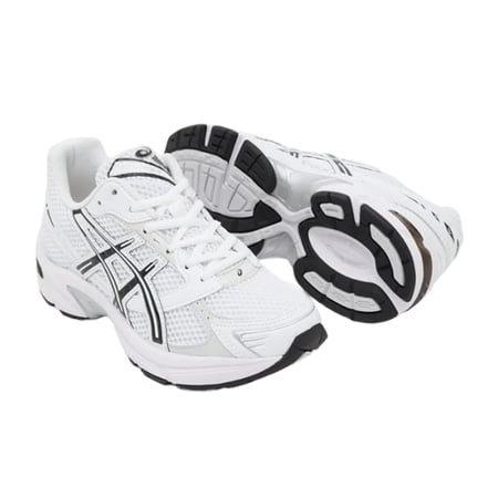 حذاء رياضي اسكس جيل 1130 لون وايت بلاك