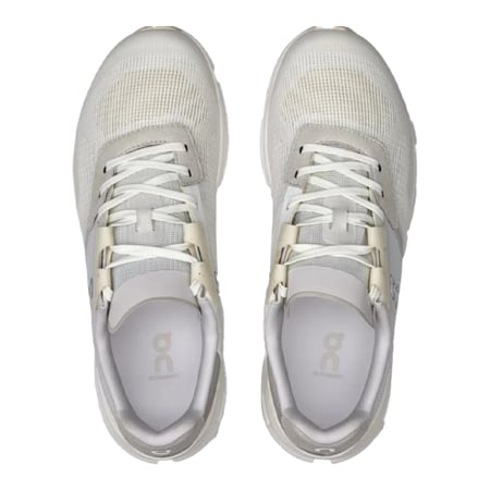 شوز رياضة كلاود ريفت أون رانيننغ للجنسين لون وايت