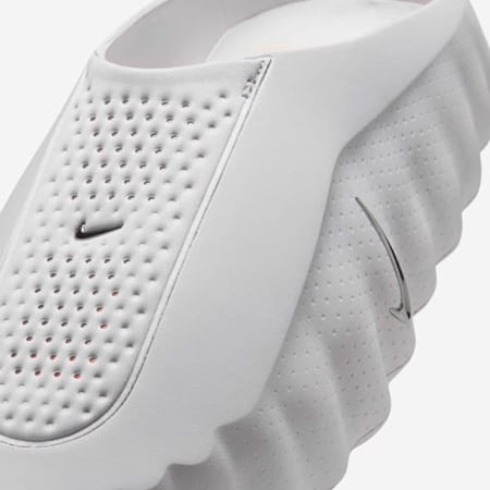 نايكي مايند 001 ميول حذاء النادي باللون بيور وايت