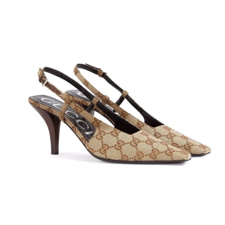 حذاء كعب قوتشي قماش بيج نقشة العلامة  بحزام خلفي