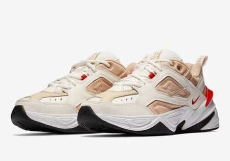 حذاء نايك M2K