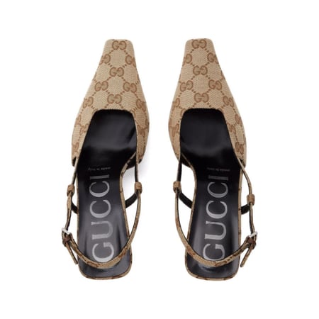 حذاء كعب قوتشي قماش بيج نقشة العلامة  بحزام خلفي