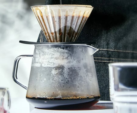 قمع V60 مع حامل اسود - 01 و 02 | V60 Dripper