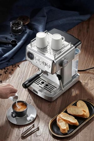 ماكينة اسبريسو منزلية - ضغط 20 بار | Home Espresso Machine - 20 Bar Pressure