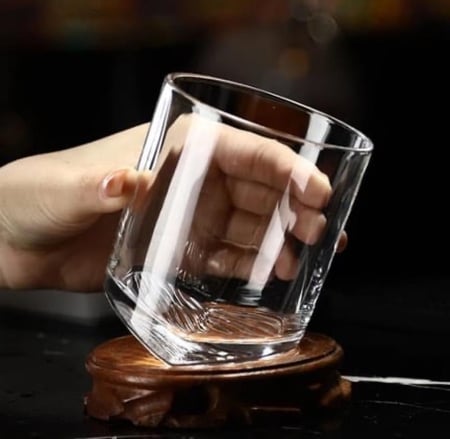 كوب القهوة المنحني زجاجي | Tilted Glass CUP