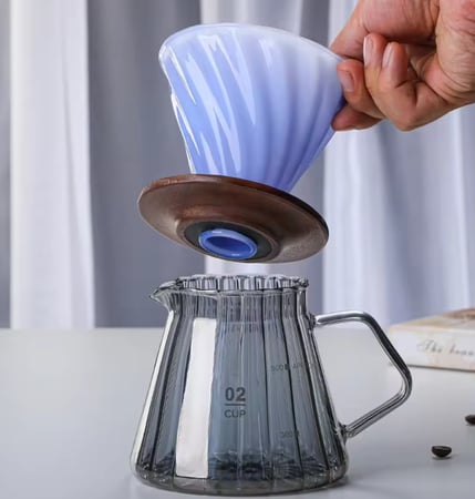 قمع تقطير ضبابي V60 زجاجي مع قاعدة خشبية | V60 Dripper