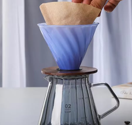 قمع تقطير ضبابي V60 زجاجي مع قاعدة خشبية | V60 Dripper