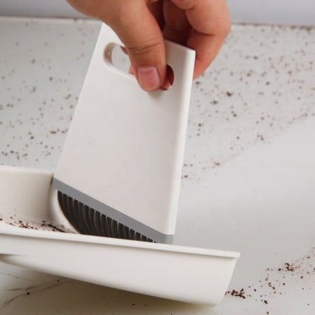 مكنسة قهوة يدوية صغيرة مع قطعة شطف للماء