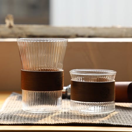 كوب زجاج بممسك خشبي - 6 الوان | Glass Cup Wooden Ring