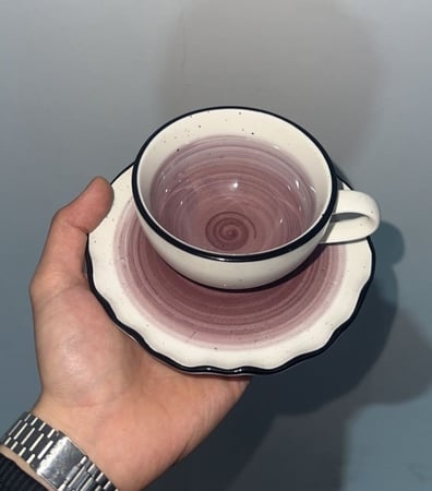 كوب مع صحن مموج منقط | 180 مل