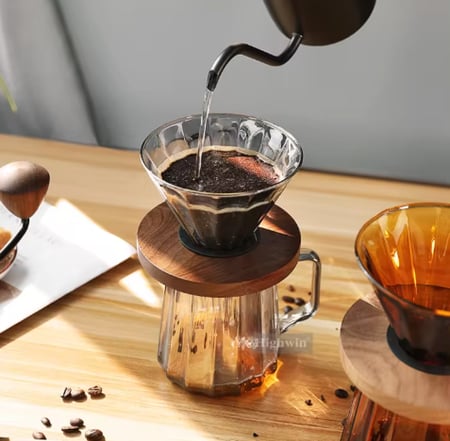 طقم تقطير كلاسيك V60 انيق - زجاجي | V60 Dripper Set 02
