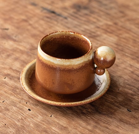 كوب سيراميك بمقبض كروي مع صحن - 4 الوان | CERAMIC CUP