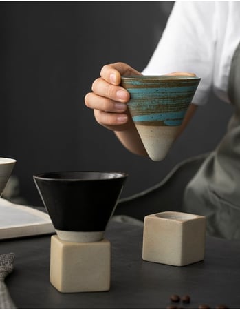 كوب مخروطي مع قاعدة - الوان متعددة | CUP CERAMIC