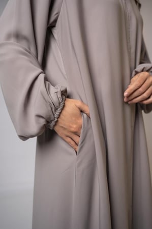 عباية الحج كلوش رمادي