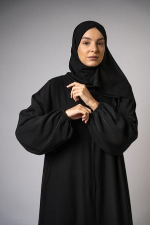 عباية الحج كلوش اسود