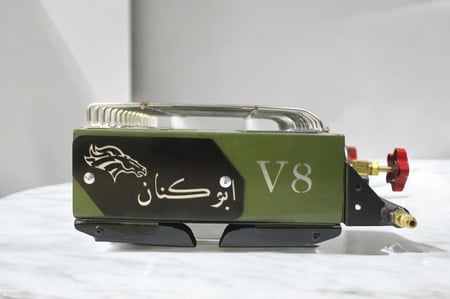 لوقو للموقد V8