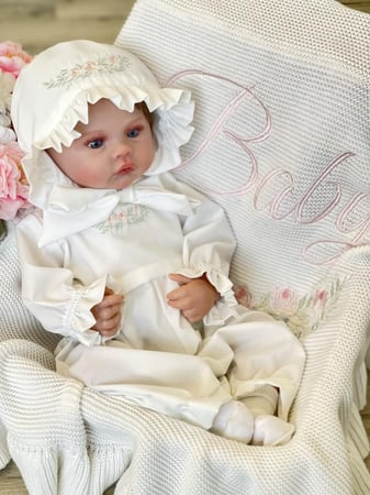 افرول بناتي