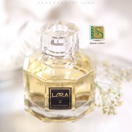 عطر لورا