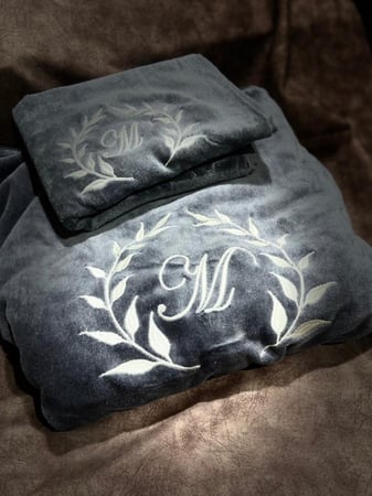 روب حمام 4 قطع رجالي او نسائي