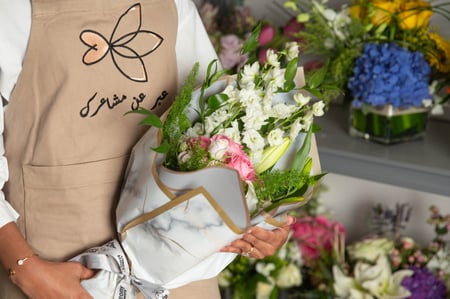 باقة يد روز