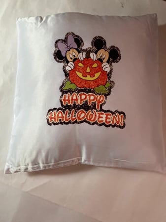 مخدات  طباعه لطلب التصميم التواصل 0541580087