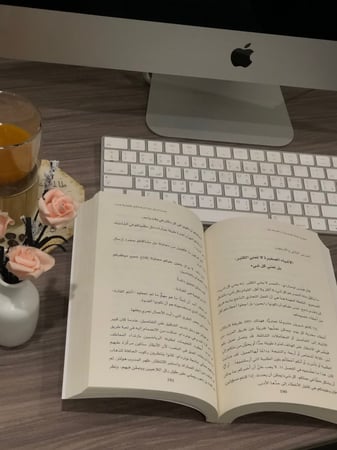 كتاب اسبح مع اسماك القرش
