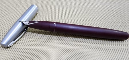 قلم شيفر أمبريال مجدد