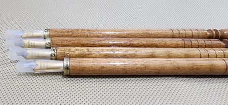 قلم سلاية أندونيسية ذهبية ومقبض خشبي (بني + النمر) - رقم 144500042